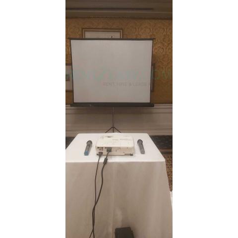 Projector and Screen rent in 